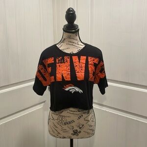 Denver Broncos Womens Distressed Wordmark Crop Top Size XL